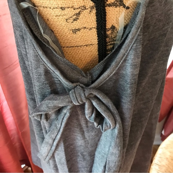 ▪️Cold Shoulder Top with Bows - Picture 4 of 8